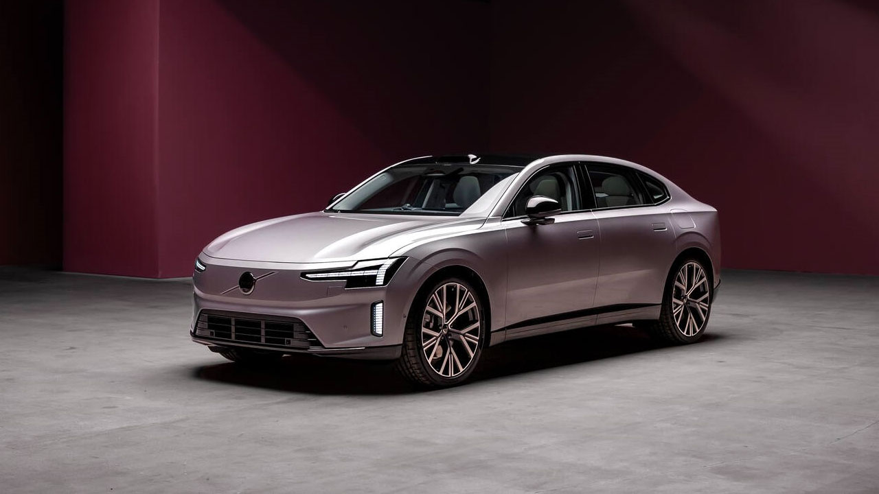 Volvo’dan Tam Elektrikli Sedan. İşte Detaylar…