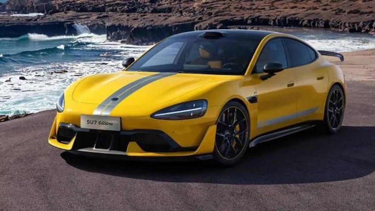 Xiaomi SU7 Ultra Elektrikli Otomobil Dünyasını Sarstı: 2 Saatte 10 Bin Satış!