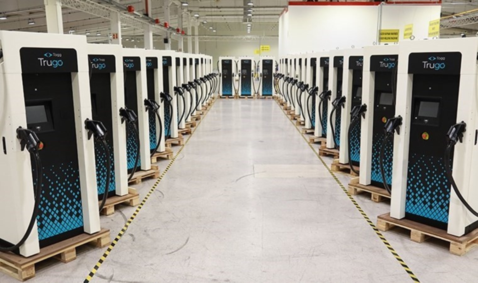 1000’inci yüksek hızlı şarj cihazını kurdu