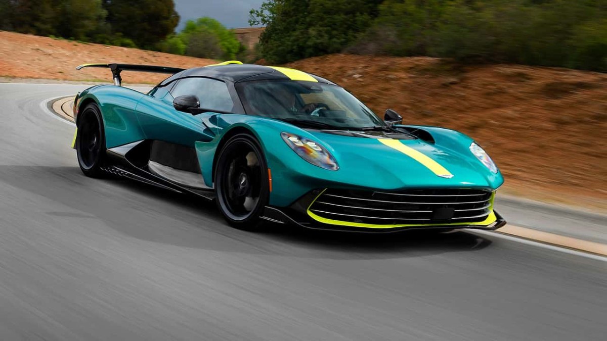 Aston Martin Valhalla: Seri Üretim Öncesi Son Virajda!