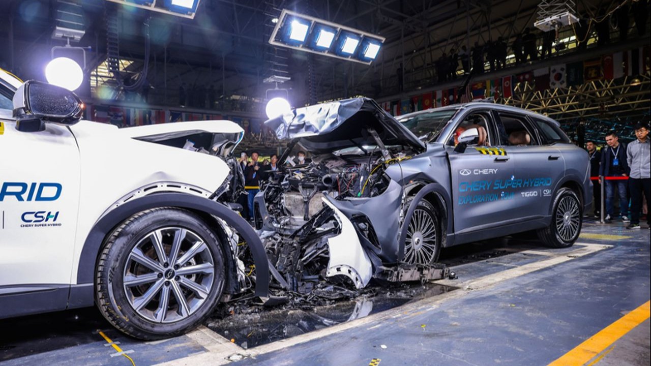 Yeni Chery Tiggo 9, Çarpışma Testinde Sınırları Zorluyor: Güvenlikte Devrim Yaratıyor!