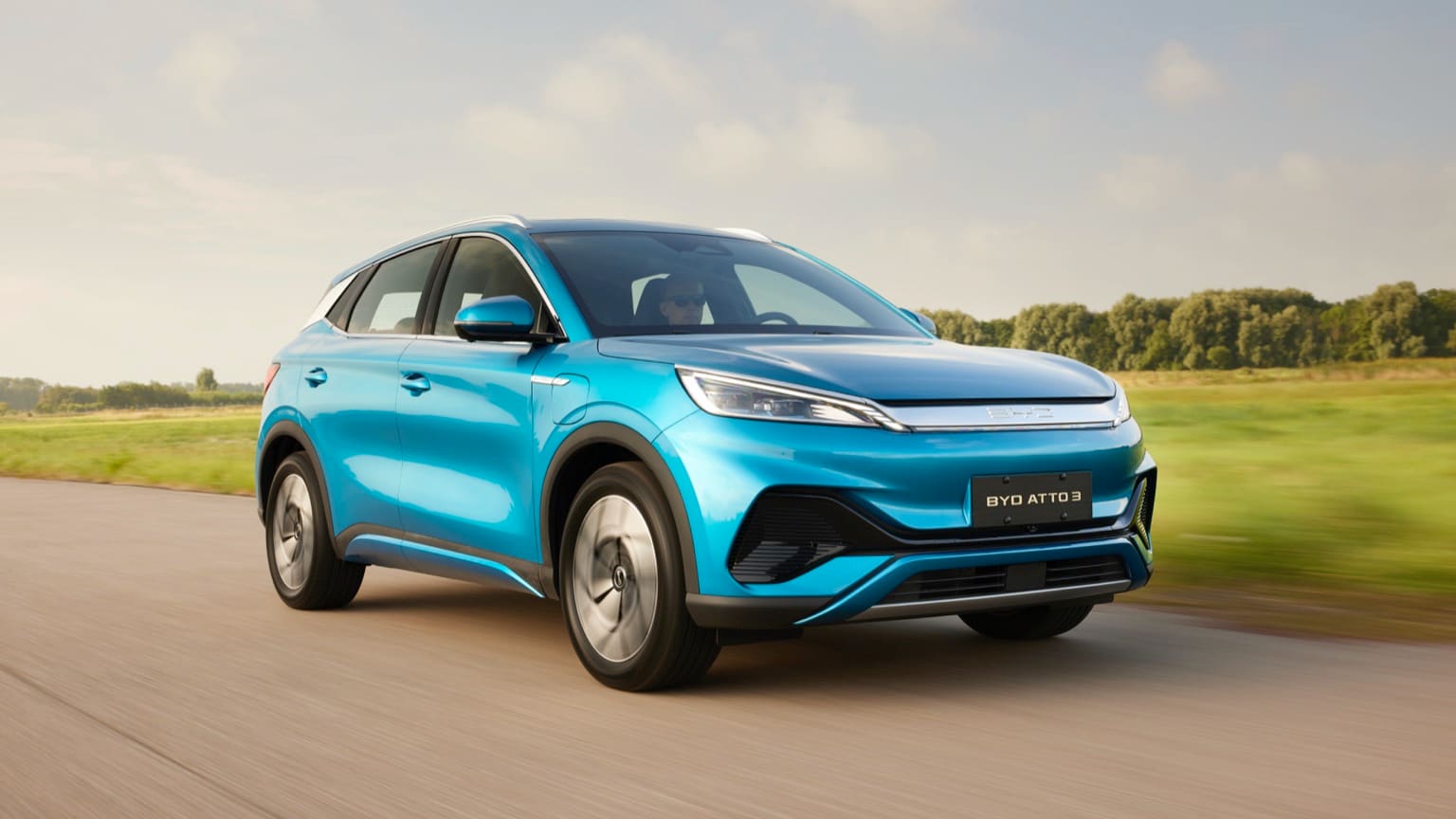 BYD Atto 3 Özellikleri ve Fiyatı: Detaylı Bir İnceleme - Birarabam Blog