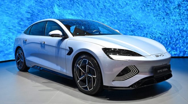 BYD’nin Manisa’daki fabrikasında çalışmalar yeniden başladı: Hedef 2026