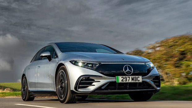 Mercedes bu yıl kârında keskin bir düşüş bekliyor | Son dakika ekonomi  haberleri