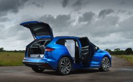 Skoda Enyaq Cargo Elektrikli SUV’dan Hafif Ticari Araca Dönüşüm