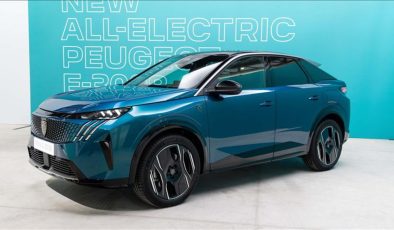 Yeni Peugeot 3008 Plug-in Hybrid Eylülde Türkiye’de! Satışta Tarihi Rekor Geliyor