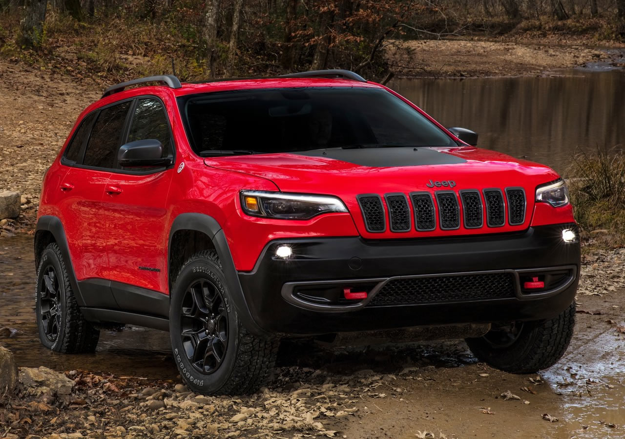 2019 Yeni Jeep Cherokee İlk Fotoğrafları Paylaşıldı