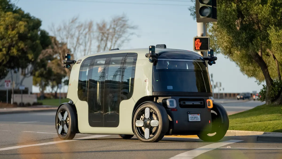 Amazon's Zoox expands robotaxi testing to Austin, Miami | Automotive Dive