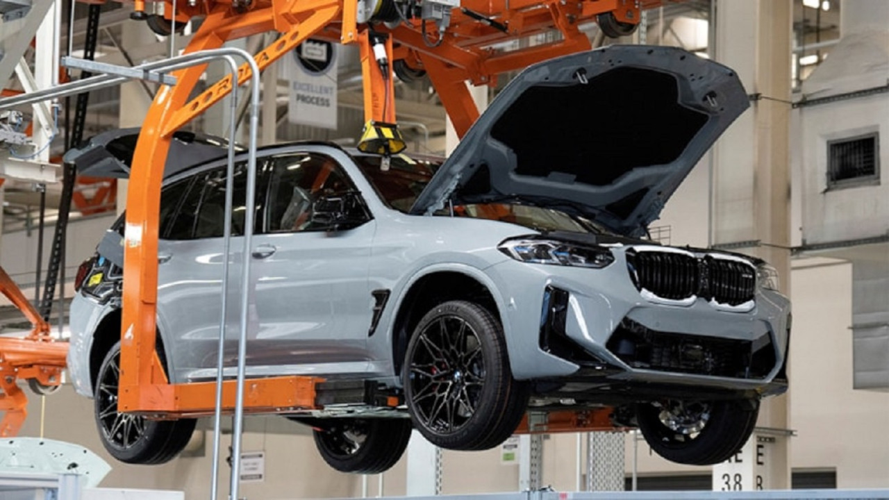 BMW yüz binlerce aracı geri çağırıyor - Son Dakika Haberleri