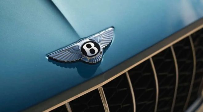 Bentley Continental Supersports, Markanın İlk Arkadan İtişli V-8 Performans Canavarı