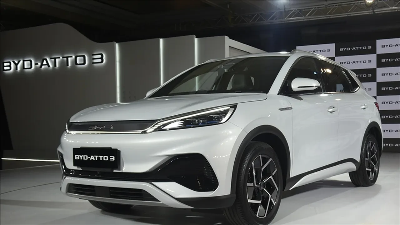 Otomotiv devi BYD alarm verdi! Elektrikli araç krizi büyüyor: 22 modelde dev indirim | TGRT Haber