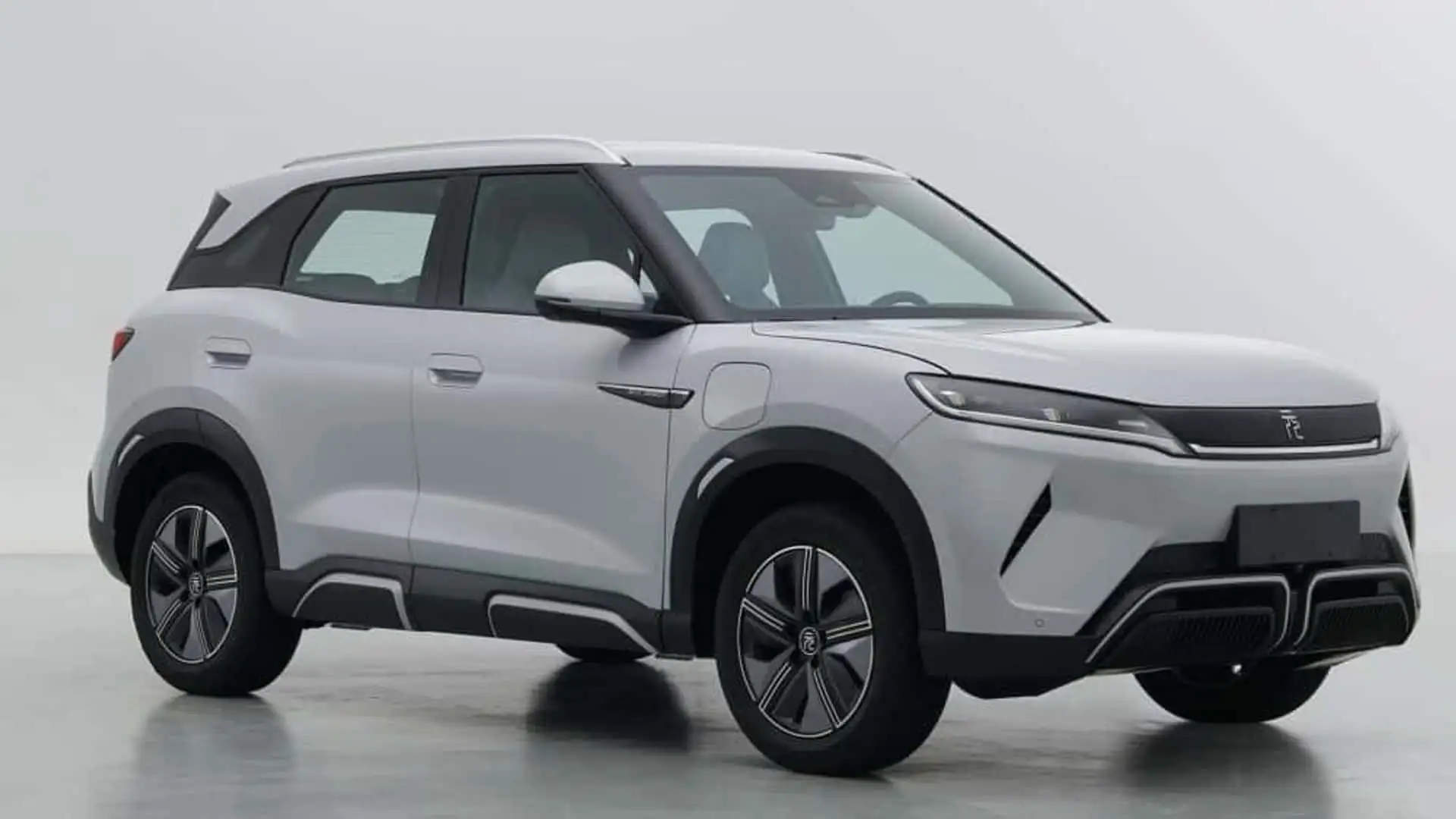 BYD Yuan UP, Tesla'yı zirveden edebilir mi?
