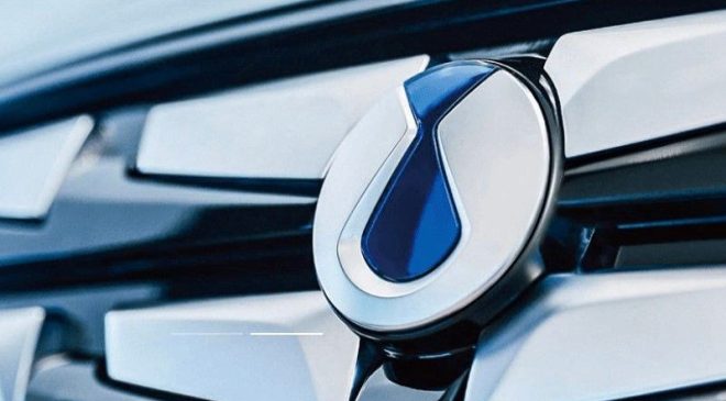 BYD’nin Yeni Hibrit SUV’si Denza B8 Sahneye Çıktı