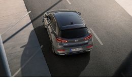 C-HB Segmenti Yeniden Şekilleniyor! Hyundai i30 140 PS Mild Hibrit ile Yollarda