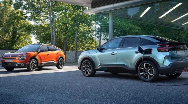 Citroen e-C4 Türkiye’de ÖTV Yükünü Yarıya İndiren Elektrikli SUV Fırtınası Esiyor