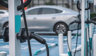 Elektrikli Araç Sigorta Krizi Fahiş Primler ve Sigorta Şirketlerinin Artan Çekingenliği