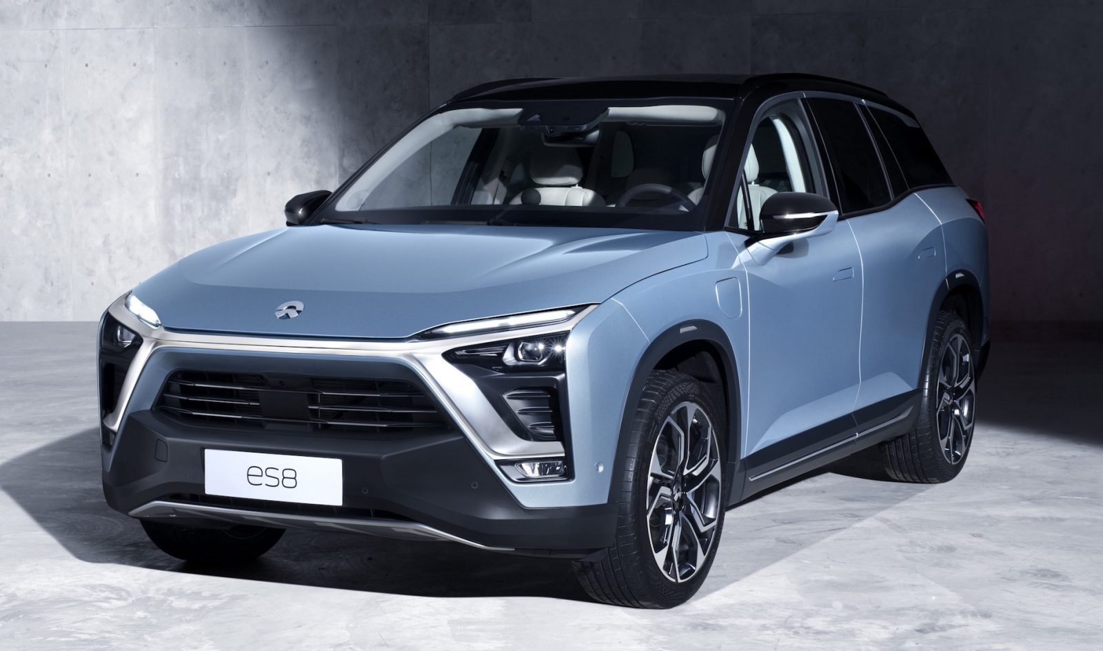 NIO, yangın riski nedeniyle 4803 adet ES8 SUV'yi geri çağırıyor