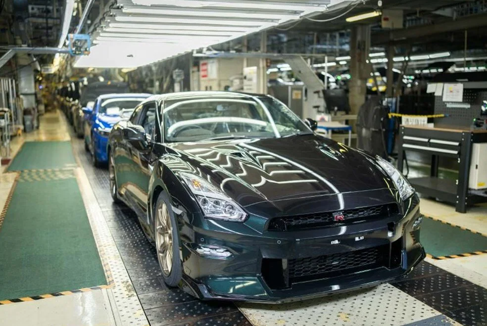 Bir devrin sonu: 18 yıllık efsane otomobilin üretimi durduruldu - Sözcü