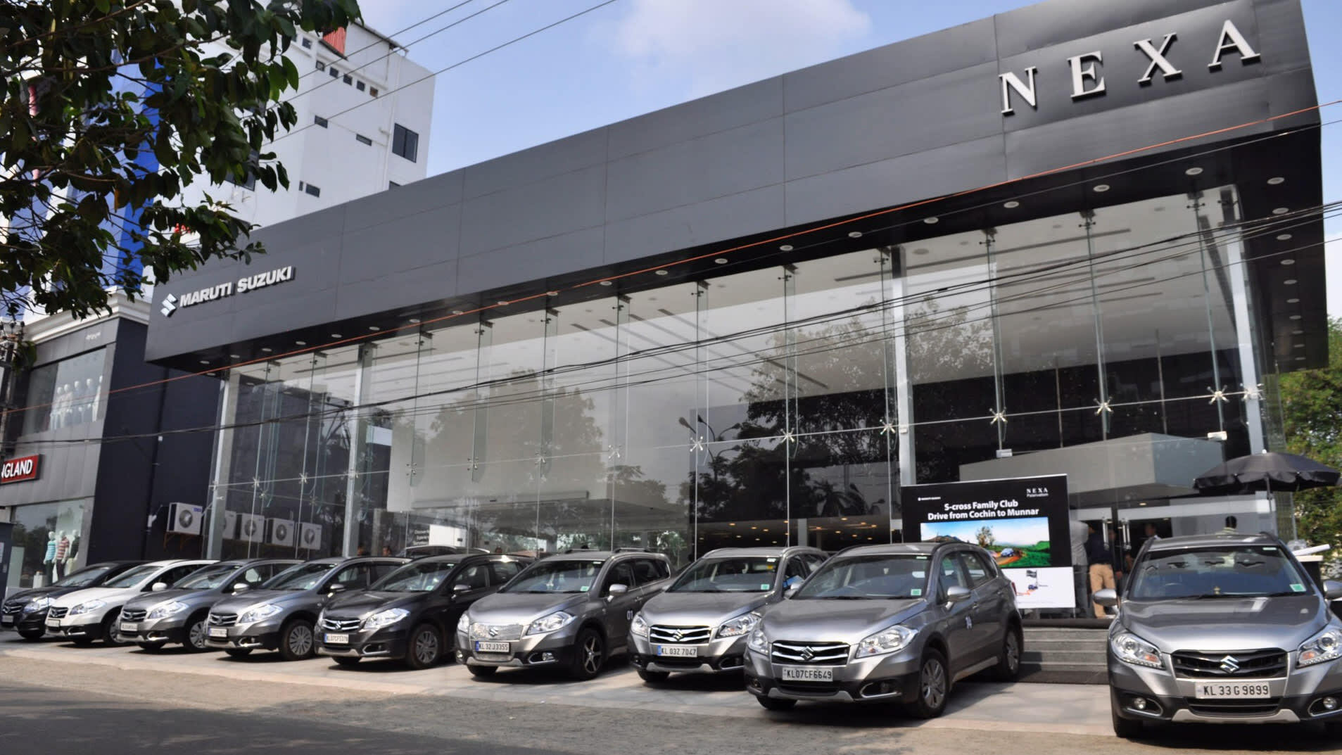 Hindistan'da geçtiğimiz ay hiç yeni otomobil satılmadı! - OTOPARK.COM