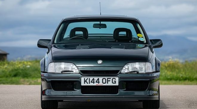 Lotus Carlton 1993, Dünyada Sadece 950 Adet Üretildi, Silverstone’da Koleksiyoncular İçin Satışta