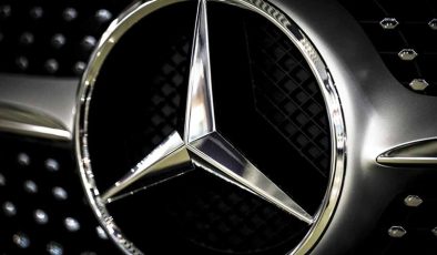 Mercedes 1960’lardan İlham Alan Radikal Panjur Tasarımını Yeniden Tanımlıyor
