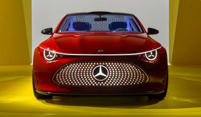 Mercedes-Benz CLA 2025: Elektrikli ve Hibrit Teknolojilerle Sedan Segmentinde Yeni Dönem