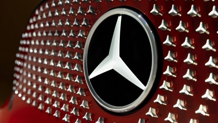 Mercedes’in Elektrikli ve Benzinli Motorlarıyla Dengeli Geleceği
