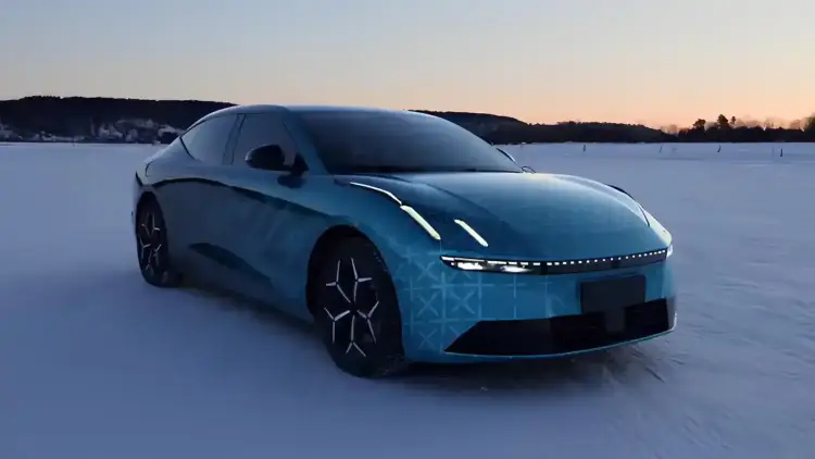 Lynk Co 10 EM P The New Plug in Hybrid Sedan Launching in China