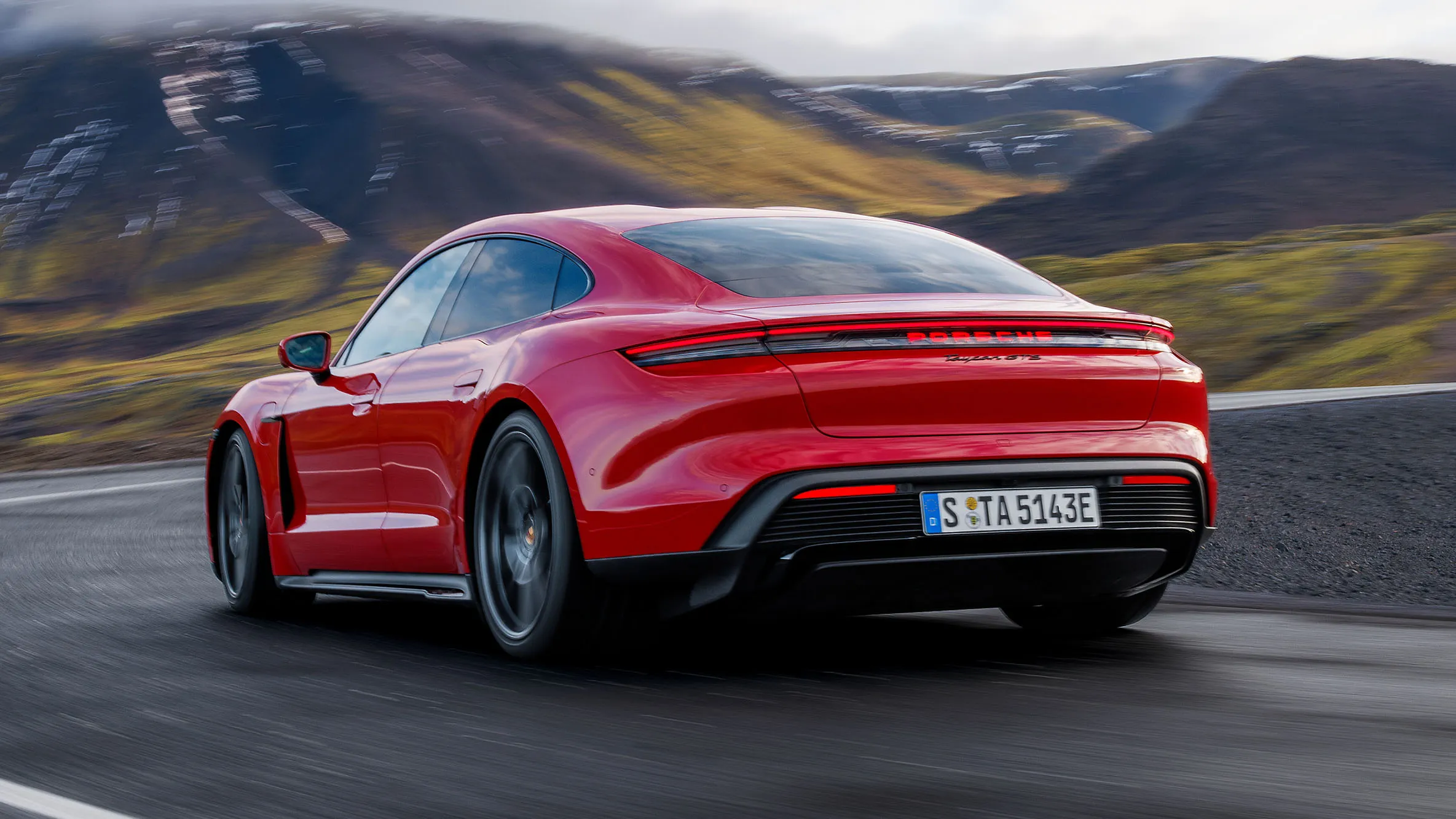 Yeni Nesil Porsche Taycan GTS ile Daha Güçlü Performans - Albayrac