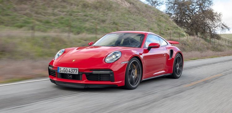 Porsche 911 Turbo S'nin En İyi Özelliği - arabam.com