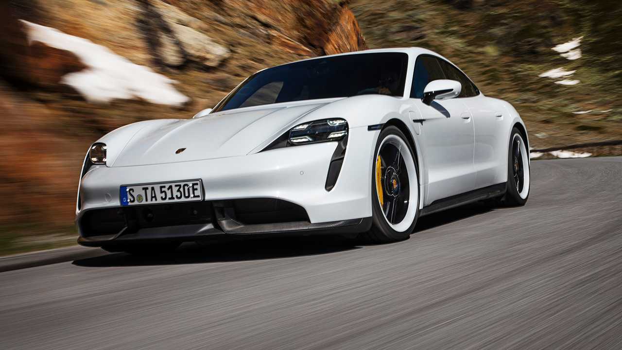 2019 Porsche Taycan elektrikli gücüyle tanıtıldı