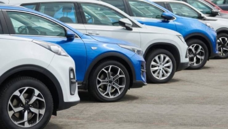 Sahipleri Kazanıyor! 2025’in En Az Değer Kaybeden Otomobilleri Listesinde Toyota RAV4 Zirvede!