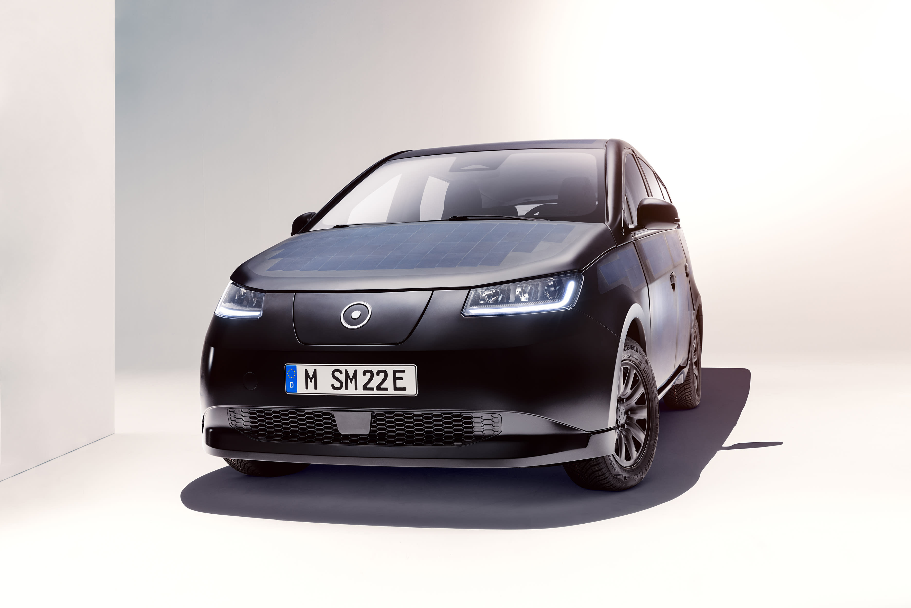 World's first affordable solar EV: Sono Motors Sion at $25,000