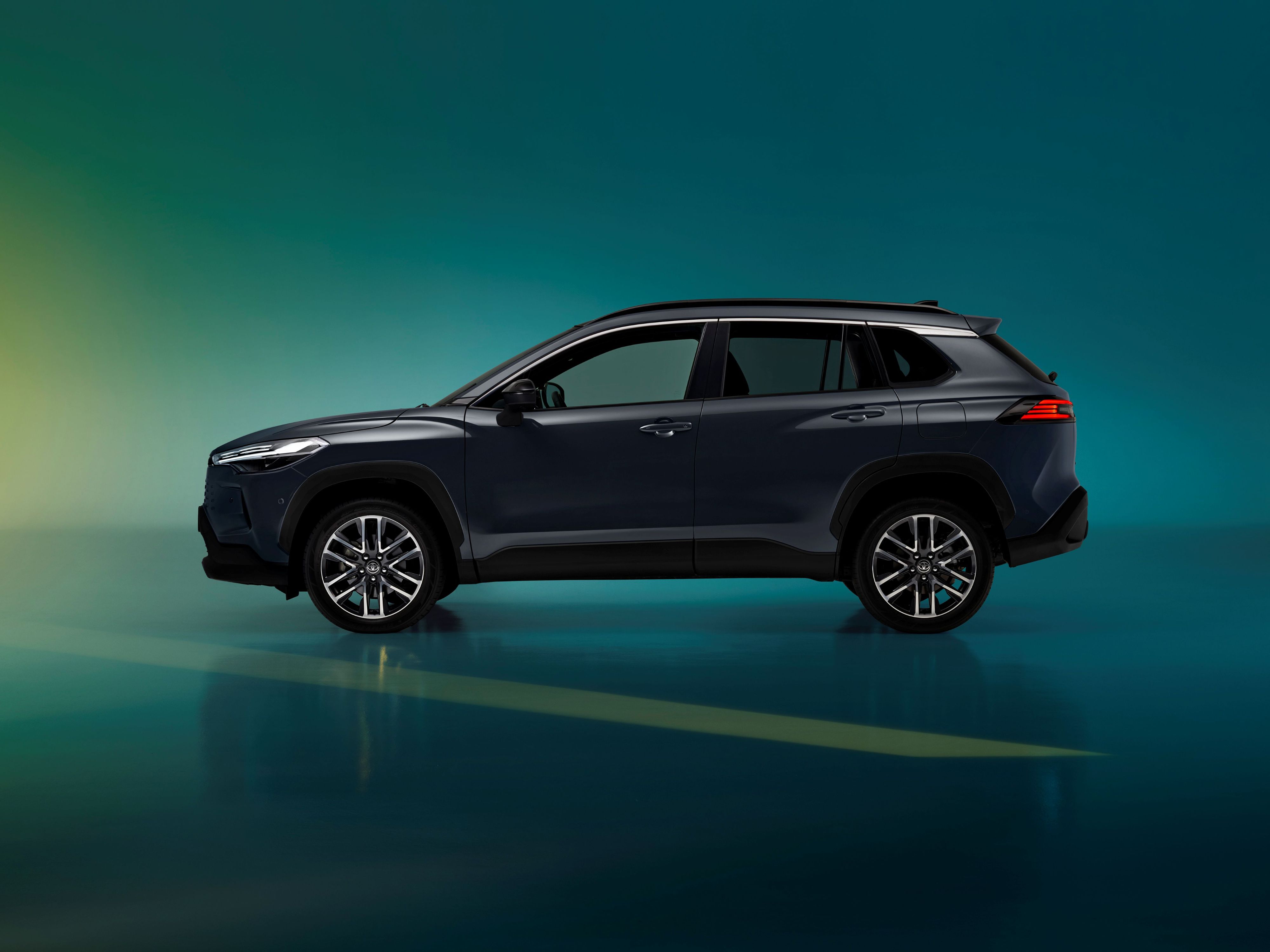 Yeni Toyota Corolla Cross Hybrid, Türkiye'de - Hibya Haber Ajansı