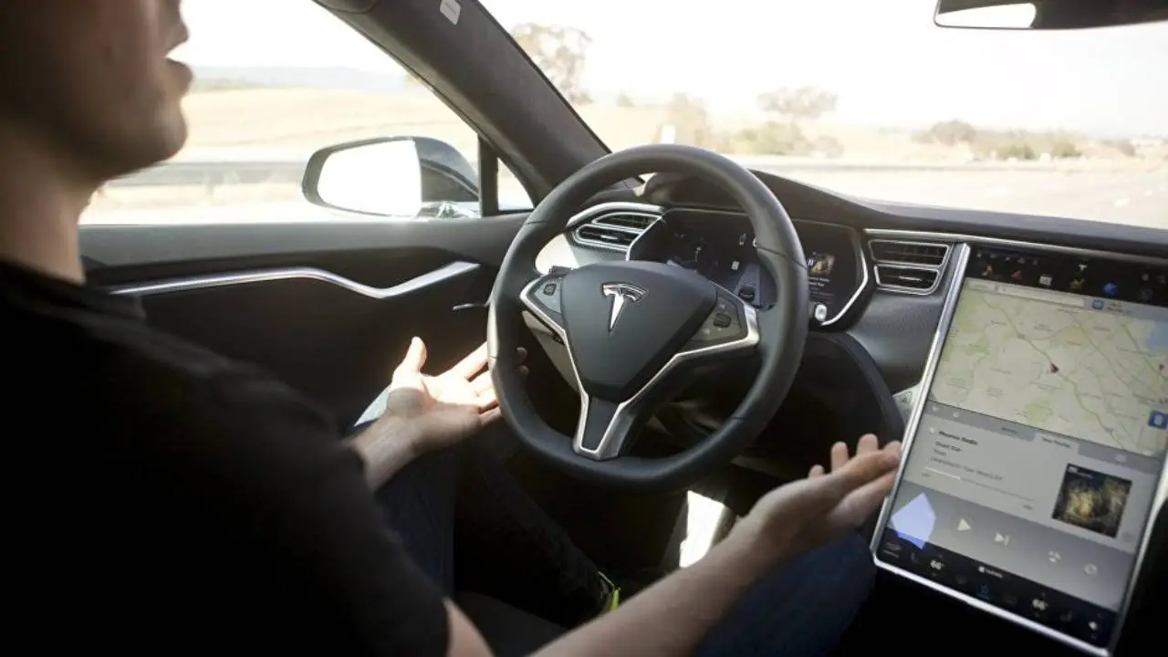 Tesla devasa tazminat ödeyecek - ShiftDelete.Net