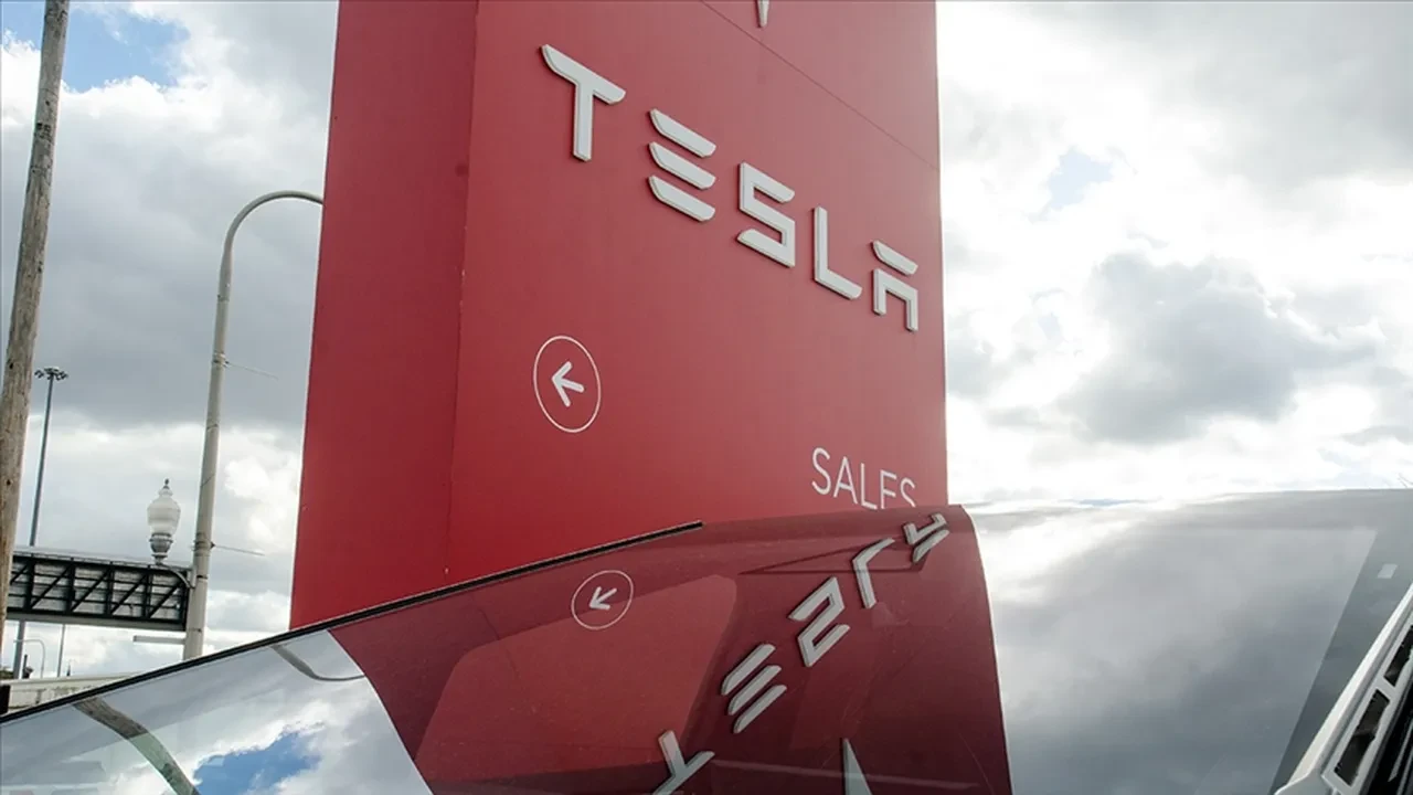 Tesla'ya "Otopilot" şoku: 243 milyon dolarlık tazminat cezası | TGRT Haber