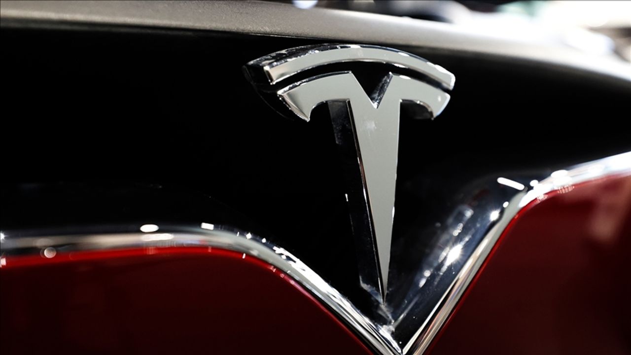 Avrupa'da satışları gerileyen Tesla, Türkiye'de ilk sıraya yükseldi - TV5