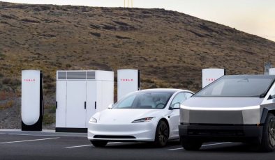 Tesla Hindistan’ı Elektrikli Geleceğe Taşıyor Mumbai’de Süper Şarj Devrimi Başladı