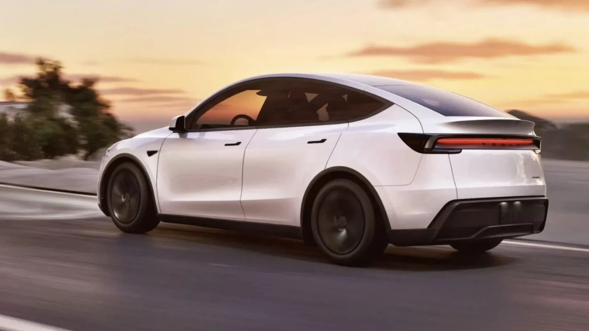 Yeni Tesla Model Y SR stokları 6 dakikada tükendi!