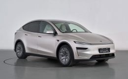 Tesla’dan Menzil Sıçraması, Model 3 Tek Motorla Rekoru Kırıyor