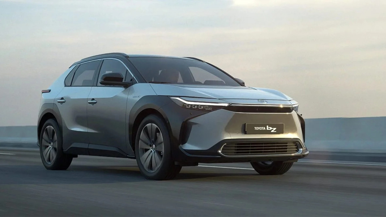 Toyota içten yanmalı motorlardan vazgeçmeyecek - SDN