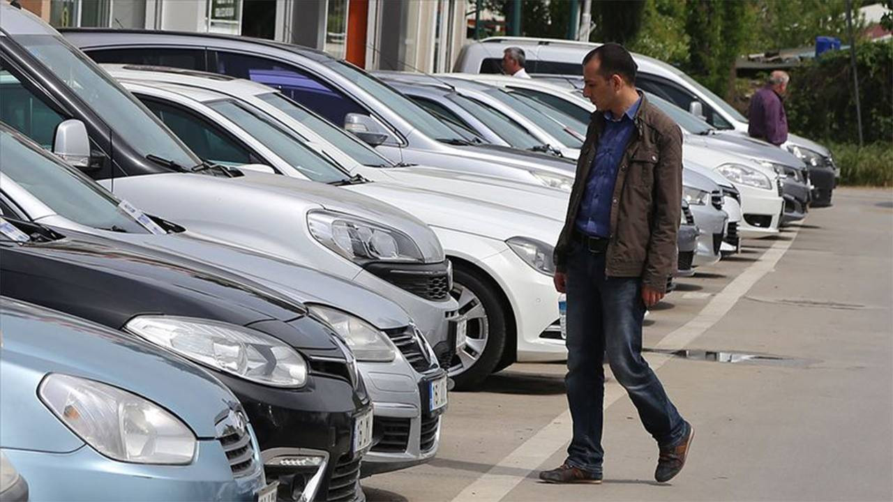 İkinci el otomobil piyasasında fiyatlar düştü mü? İkinci el otomobil fiyatları ne kadar? - Dünya Gazetesi