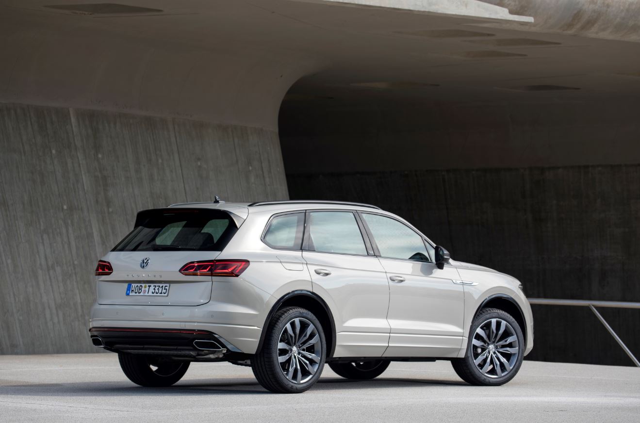 1 milyonuncu VW Touareg için One Million üretim! - Carviser