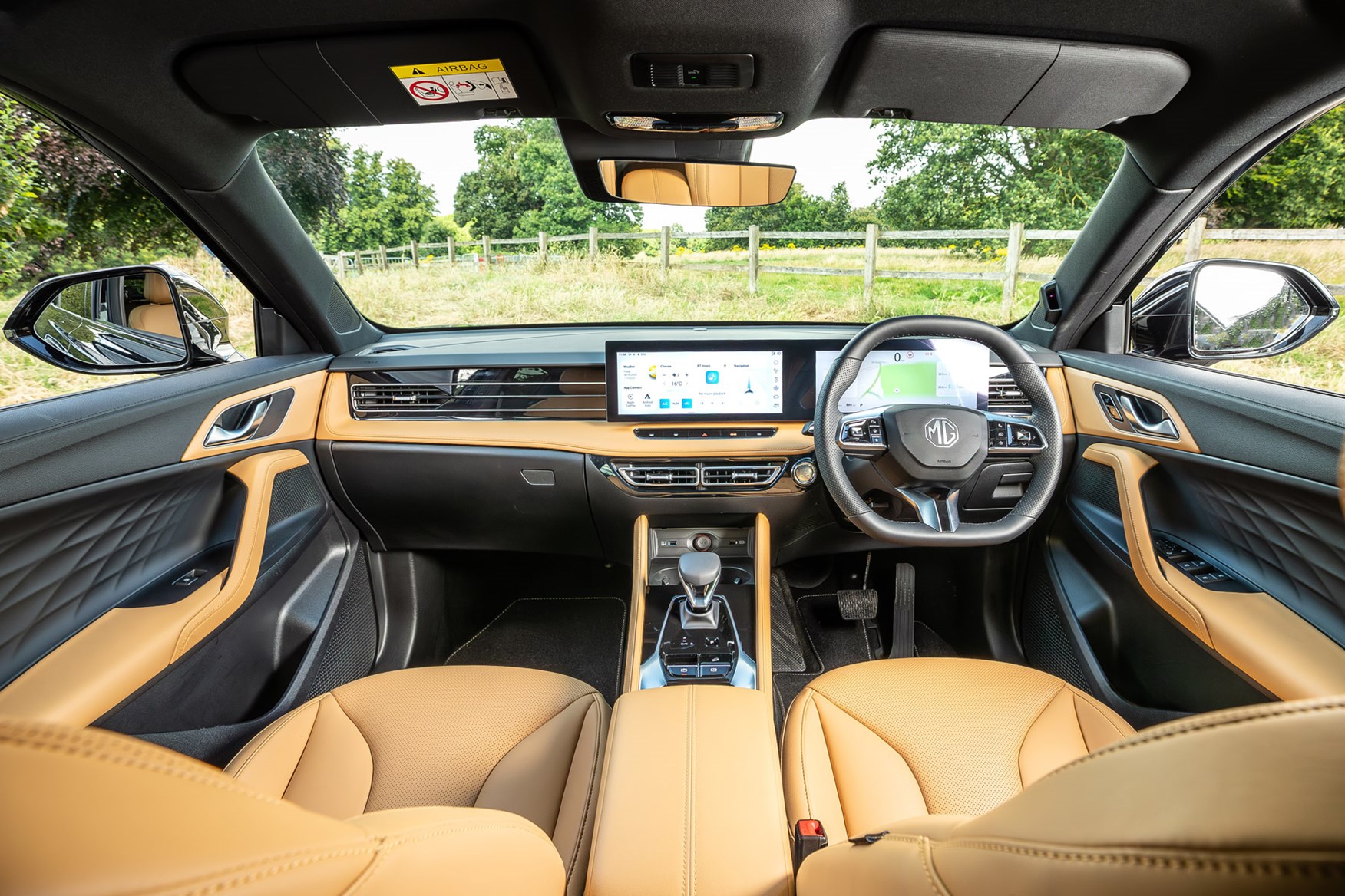 MG HS (2025) interior