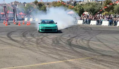 100 Modifiyeli Araç Tekirdağ’da Buluştu, Drift Şovları Nefes Kesti!