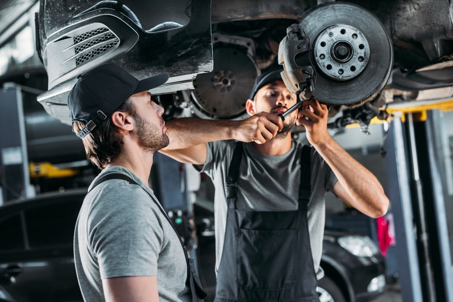 ALTUNHİSAR OTO TAMİRİ | 7/24 Yol Yardımı 0 545 740 45 40