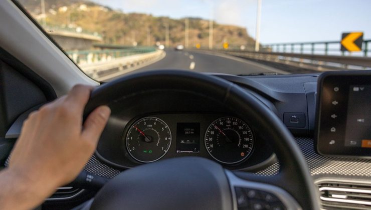 Aracınız Size Fısıldıyor! Bunları Göz Ardı Ederseniz Hayatınızı Riske Atabilirsiniz!