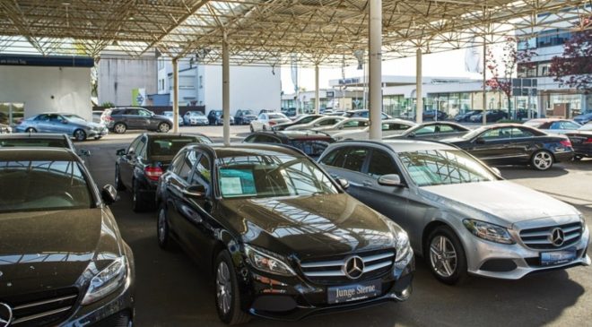 C-Serisi, GLC ve EQE Tehlikede mi? Mercedes-Benz’in Gizlenen Direksiyon Hatası Ortaya Çıktı