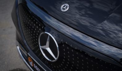 EQE Üretimi Durduruldu! Mercedes-Benz’in Elektrikli Araç Planlarında Büyük Değişim