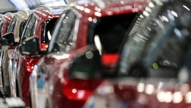 Lüks SUV Savaşında Şok Zirve! Lexus RX ve NX Türkiye’de Rakiplerini Silip Geçti